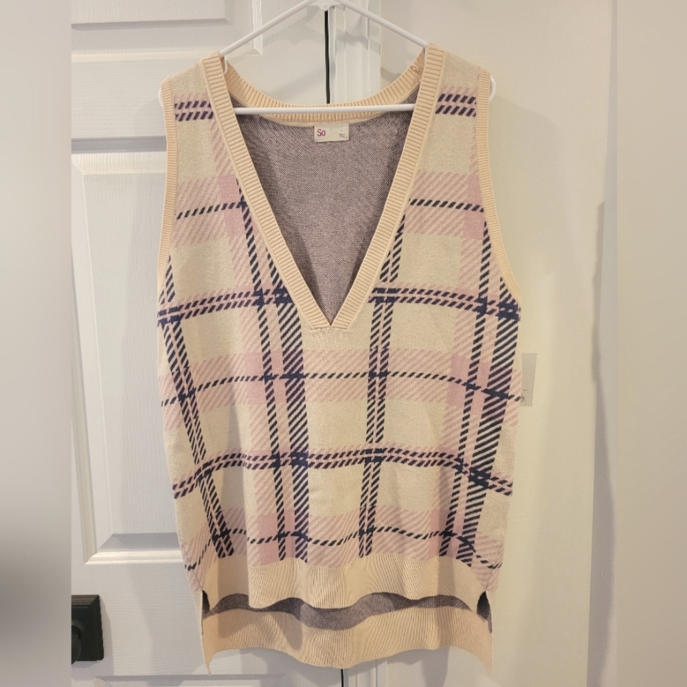 Sweater vest